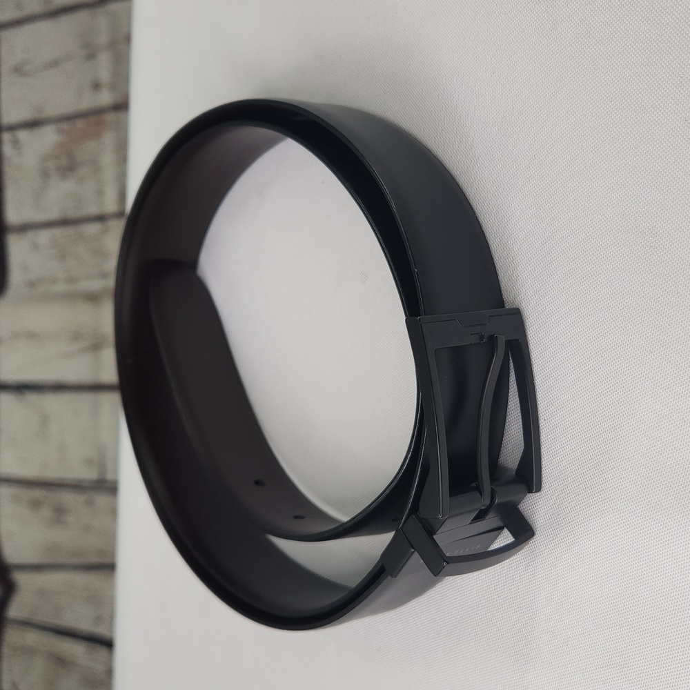 Perry‎ Ellis Reversible Belt